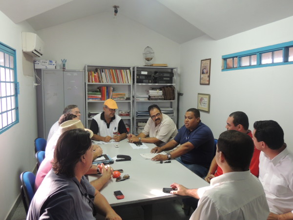 APUG-SSIND fecha parceria com o SESC