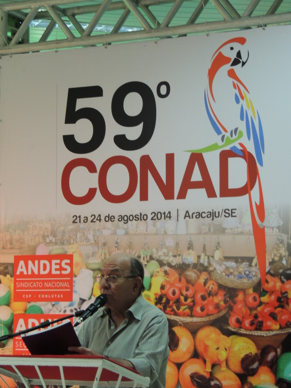 Edição 54 da revista Universidade e Sociedade é lançada na abertura do 59º Conad