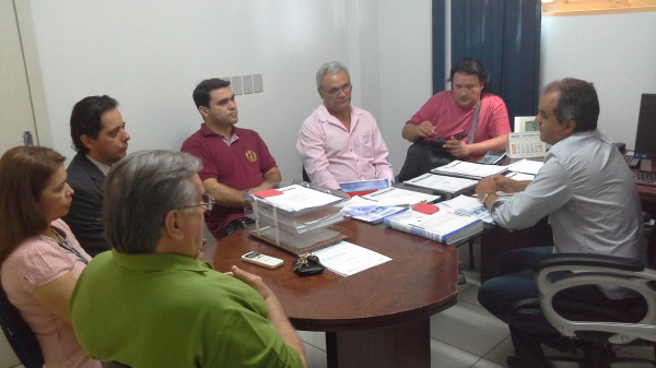 Câmara deve votar reposição salarial e contrato na UnirG após o Carnaval