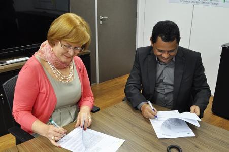 UFT adere à Ebserh sem qualquer discussão com a comunidade acadêmica