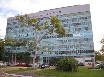 Cortes no orçamento inviabilizam apoio à pesquisa de Pós-Graduação em todo o país