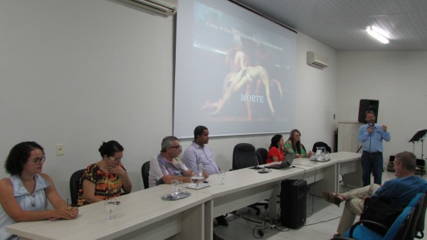 Termina mais uma etapa do Curso de Extensão Filosofia e Cinema com realização do sexto encontro semestral