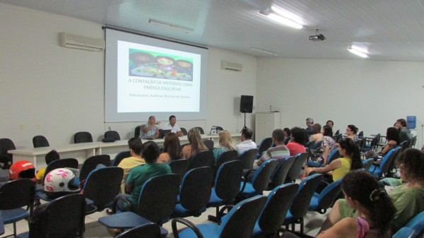 Realizado mais um encontro do curso de Extensão em Filosofia e Cinema 2016-1