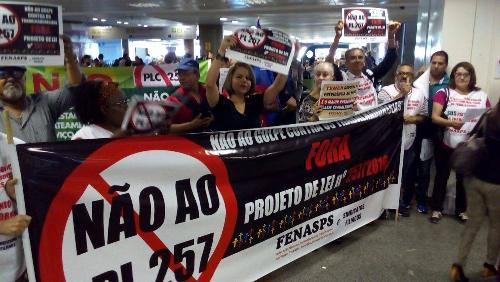 Deputados manobram para votar PLP 257/2016 ainda esta semana