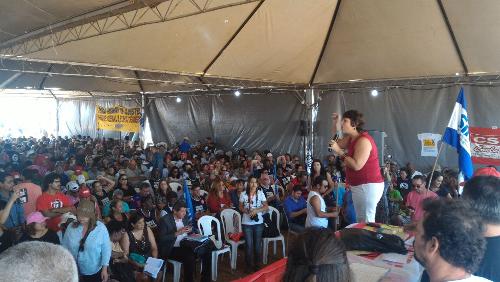 Reunião ampliada dos servidores define calendário de lutas das próximas semanas