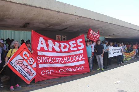 Caravana trouxe mais de 5 mil à capital federal contra a Reforma da Previdência