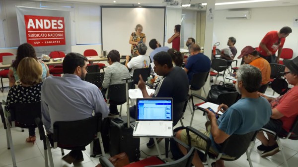 PREVIDÊNCIA: “A capitalização é a razão de ser dessa reforma”, afirma Sara Granemann