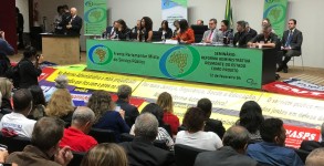 Frente Parlamentar Mista do Serviço Público foi relançada durante ato no Nereu Ramos