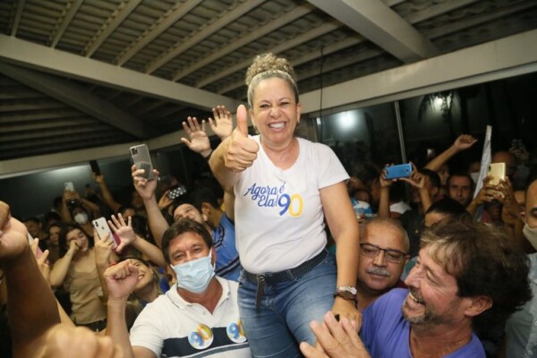 Josi Nunes, professora da Unirg, é eleita prefeita de Gurupi