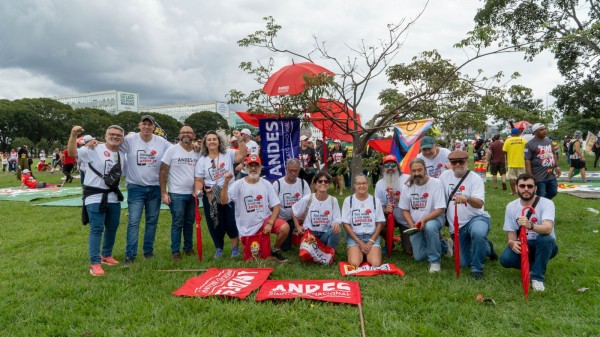APUG participa de mobilizações nacionais em Brasília em defesa dos direitos da classe trabalhadora