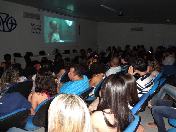 Curso “Filosofia, corporeidade e cinema” encerrou-se neste sábado