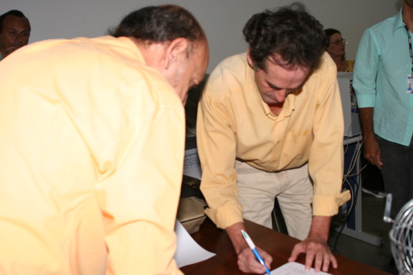 Professor mostra que Portal UniTransparência da Fundação UnirG pode constranger professores