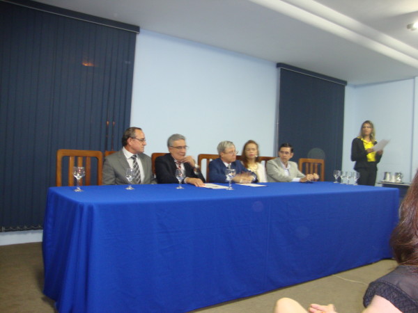 Prefeito LAUREZ MOREIRA participa de cerimônia de posse do Conselho Curador