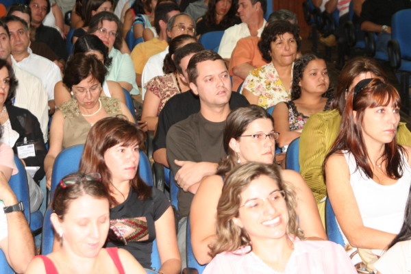 APUG-SSind deseja um bom retorno ao trabalho