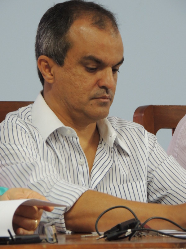 O Presidente Sávio e o Professor de Dedicação Exclusiva