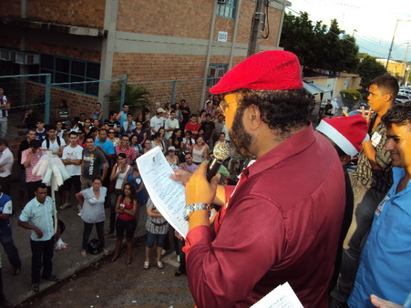 Prof. Paulo Henrique fará lançamento de livro sobre TRABALHO ESCRAVO em evento na APUG-SSind