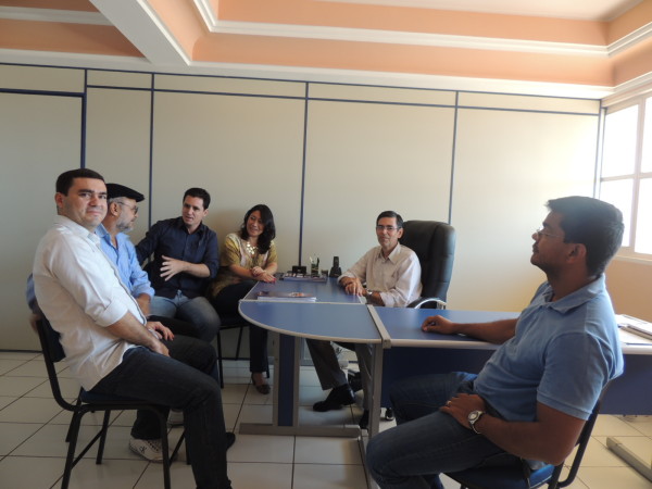 Diretoria da Apug reúne com Reitoria do Centro Universitário Unirg