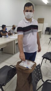 b4b8eb6f-49fe-4b78-a9b5-e19d807020c1