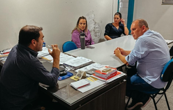 PRÉ-CANDIDATO A PREFEITO CRISTIANO PISONI VISITOU A SEDE DA APUG”