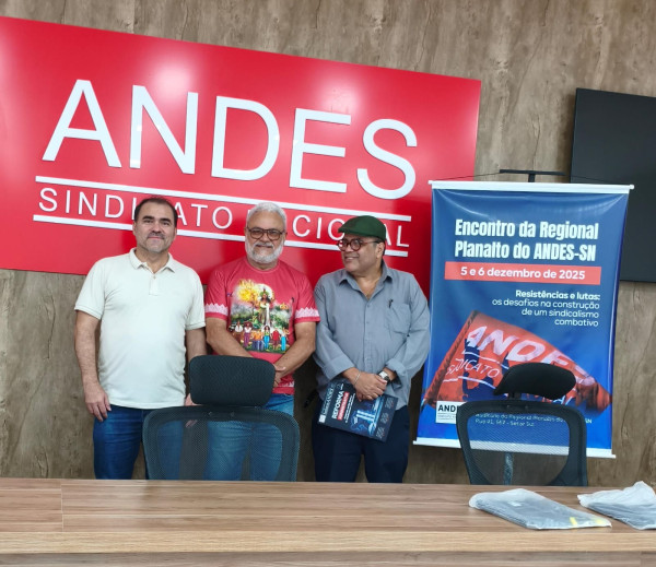 Encontro da Regional Planalto do ANDES-SN debate resistência, lutas e os desafios do sindicalismo combativo